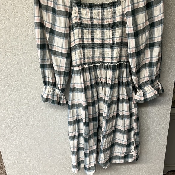 Madewell Smocked Plaid Dress - Picture 2 of 6